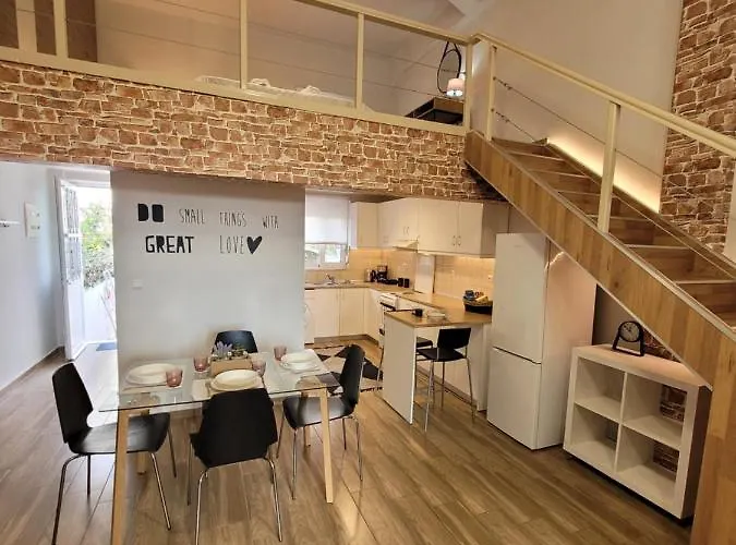 Kazerma ηομε Prázdninový dům *